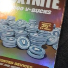 Fortnite V bucks 13500 gift card